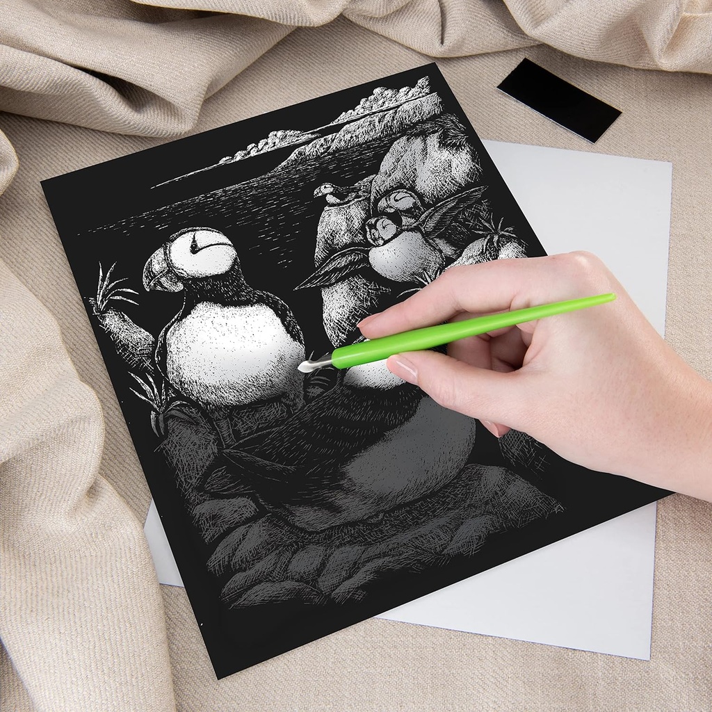 Scrappy-set engraving puffins, A4